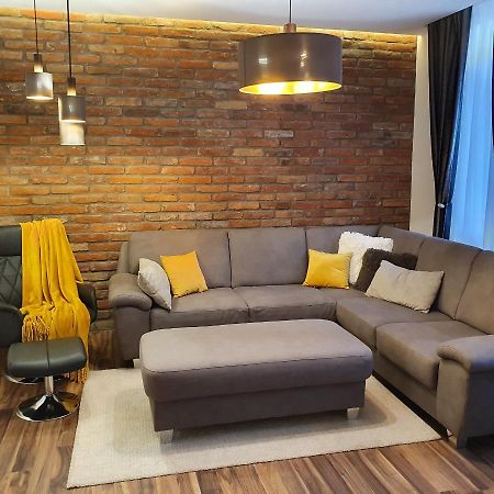 Jegmadar Apartman Debreţin Exterior foto