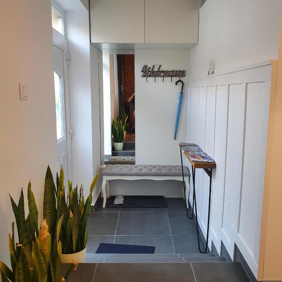 Jegmadar Apartman Debreţin Exterior foto