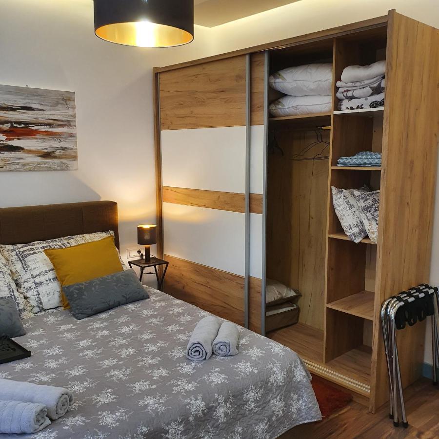 Jegmadar Apartman Debreţin Exterior foto