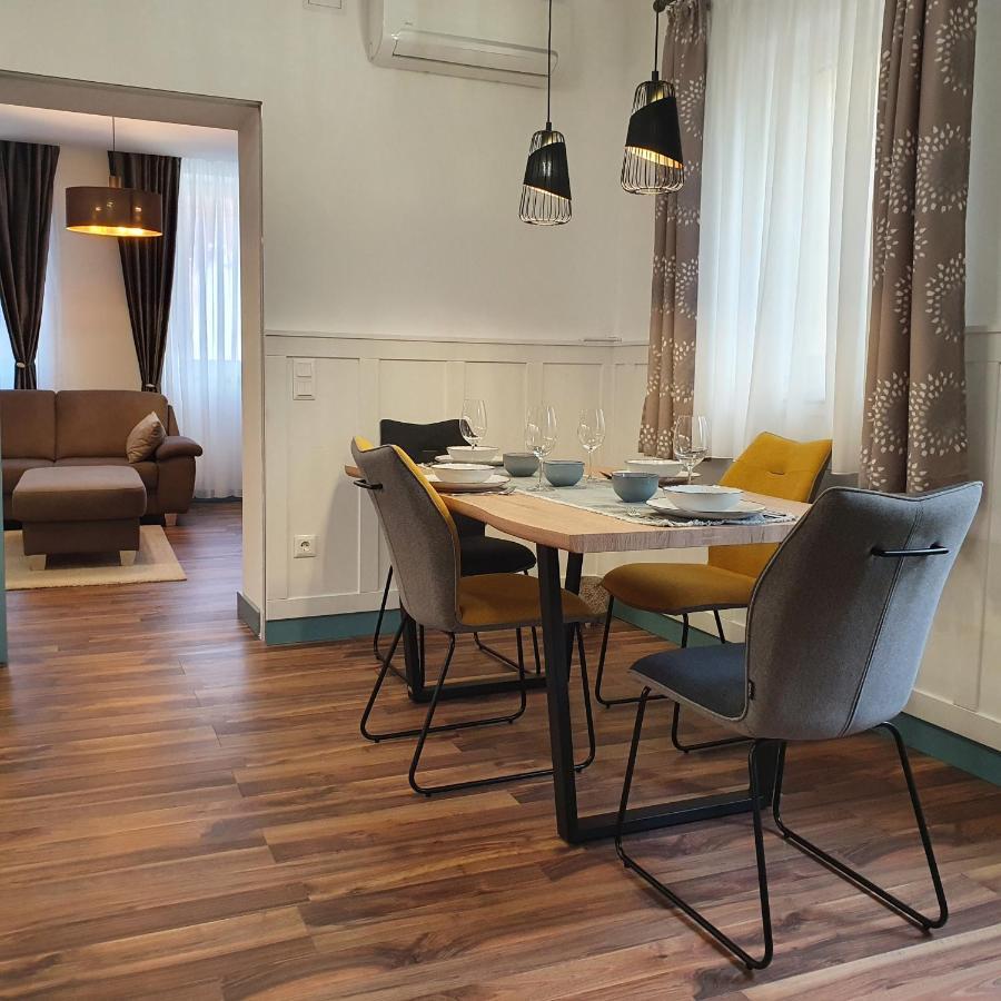 Jegmadar Apartman Debreţin Exterior foto